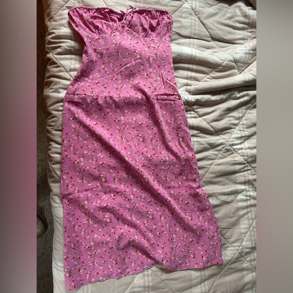 Beginning Boutique Pink Floral Dress